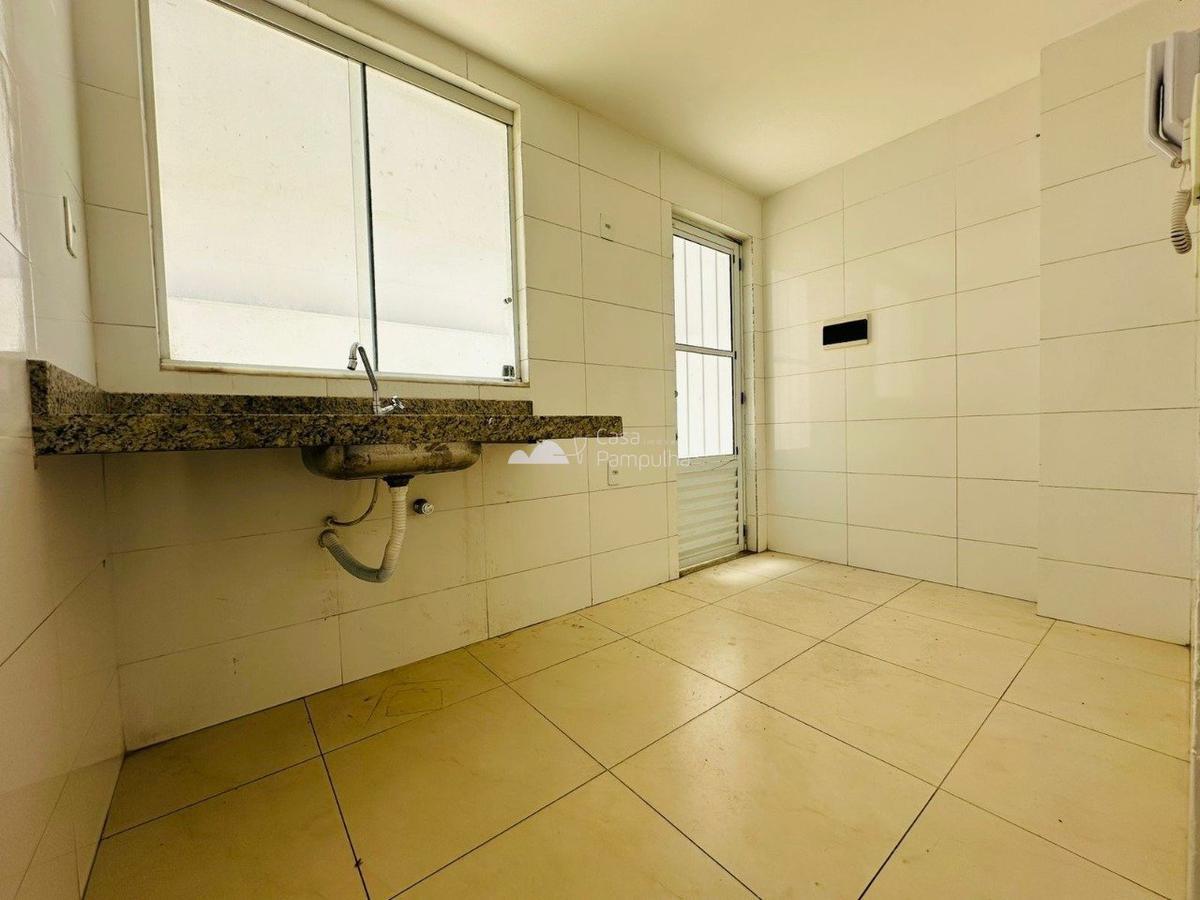 Apartamento, Santa Mônica, 2 Quartos, 1 Vaga