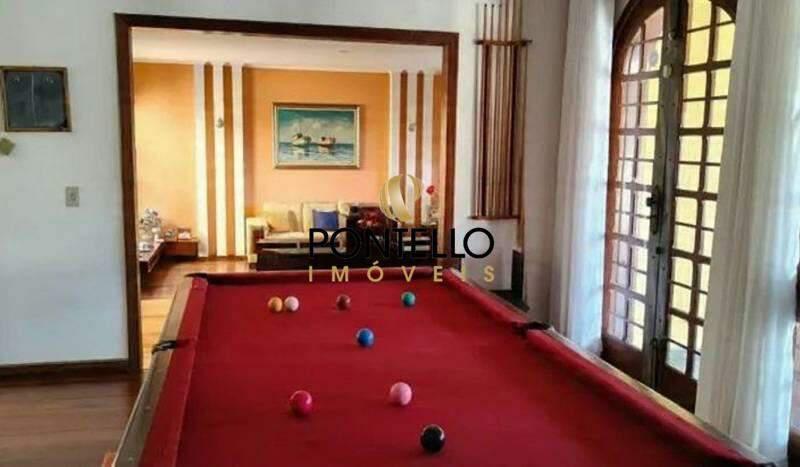 Casa, Luxemburgo, 5 Quartos, 4 Vagas, 2 Suítes