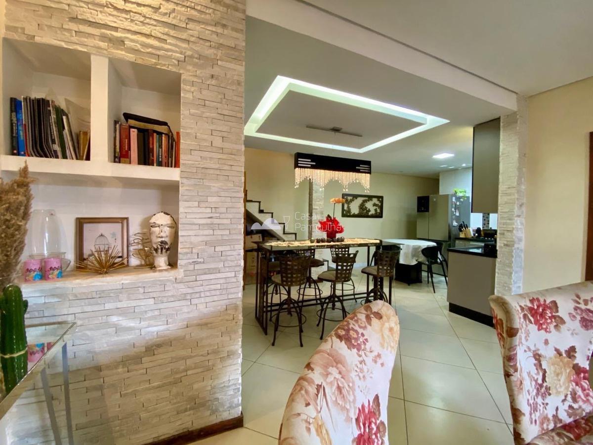 Casa, Céu Azul, 3 Quartos, 2 Vagas, 2 Suítes