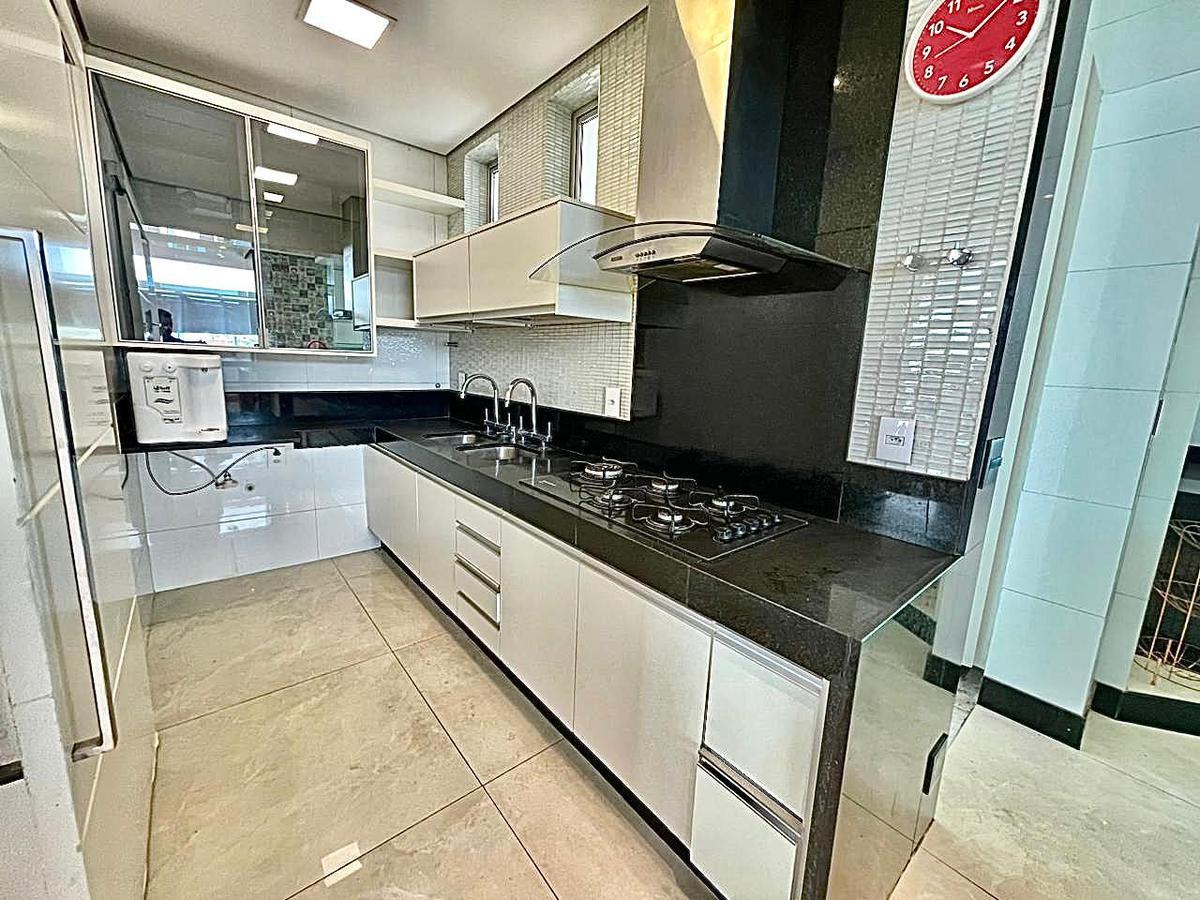 Cobertura, Ouro Preto, 4 Quartos, 6 Vagas, 4 Suítes