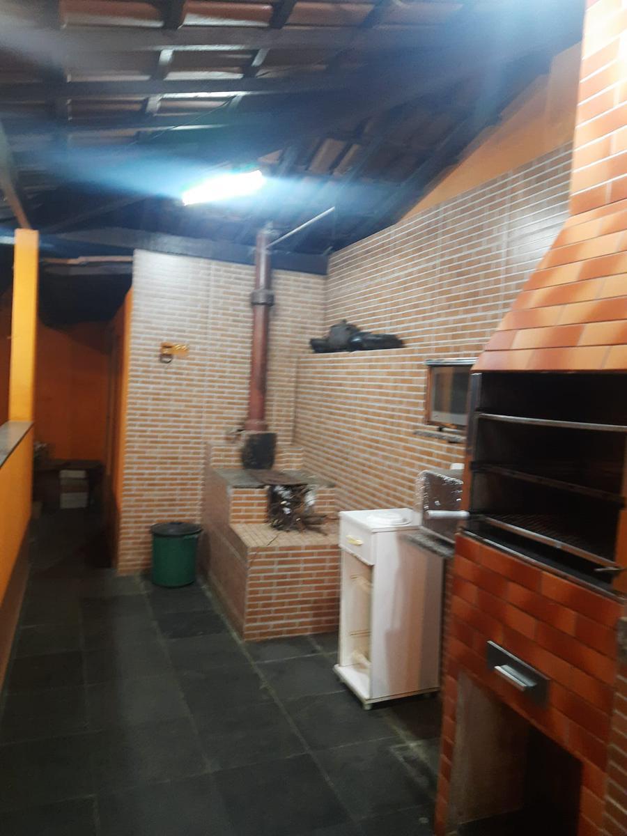 Casa, Sagrada Família, 3 Quartos, 0 Vaga, 1 Suíte