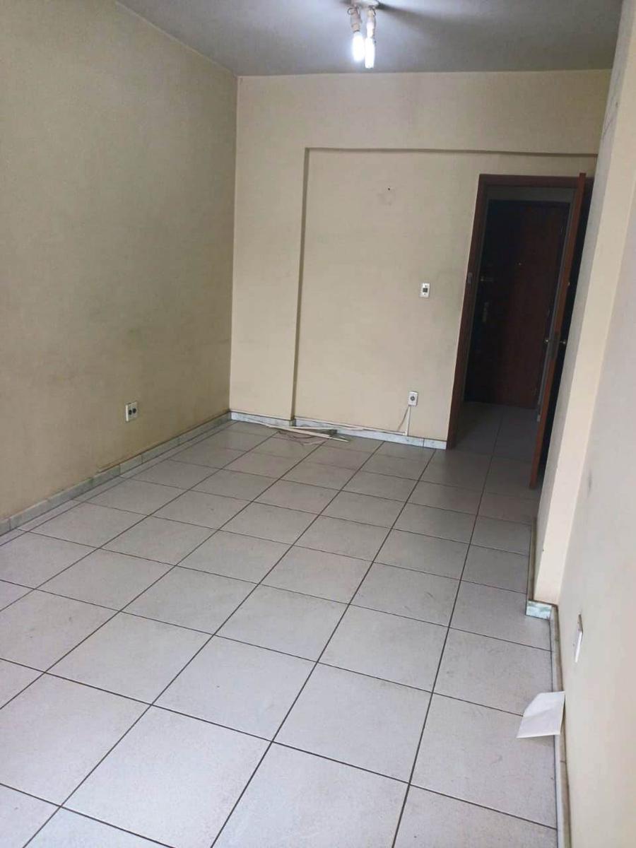 Sala, Barro Preto, 0 Quarto, 0 Vaga
