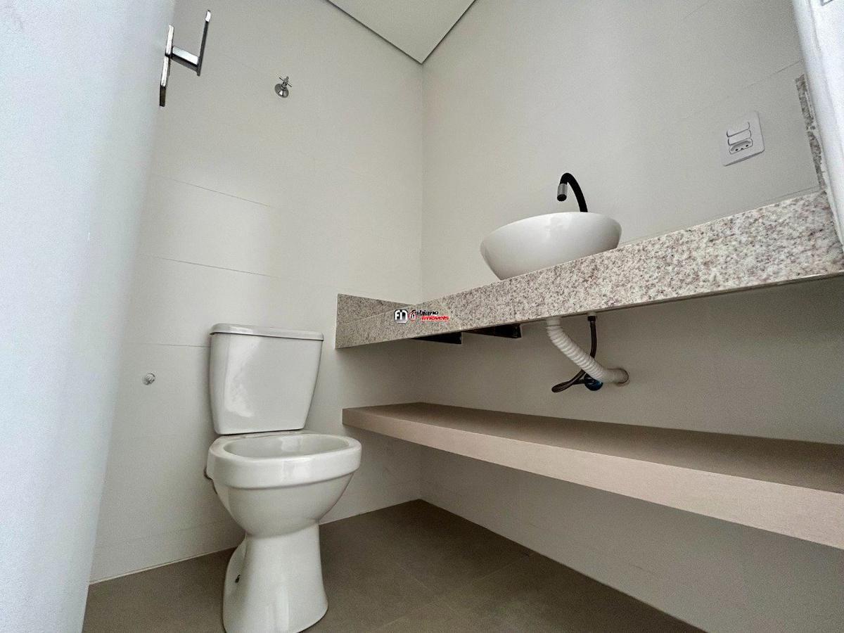 Apartamento, Castelo, 4 Quartos, 2 Vagas, 1 Suíte