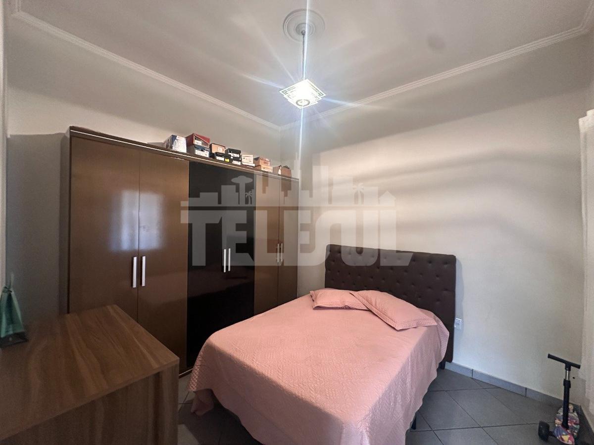 Casa, Centro, 6 Quartos, 2 Vagas