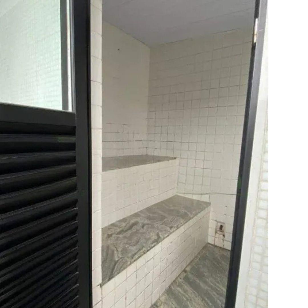 Quitinete, Estoril, 1 Quarto, 1 Vaga, 1 Suíte