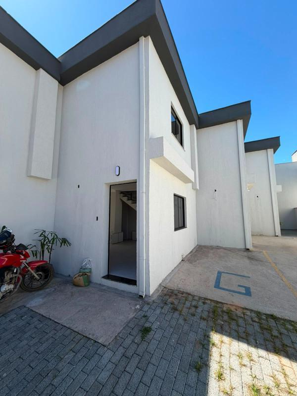 Casa, Adeodato, 2 Quartos, 1 Vaga