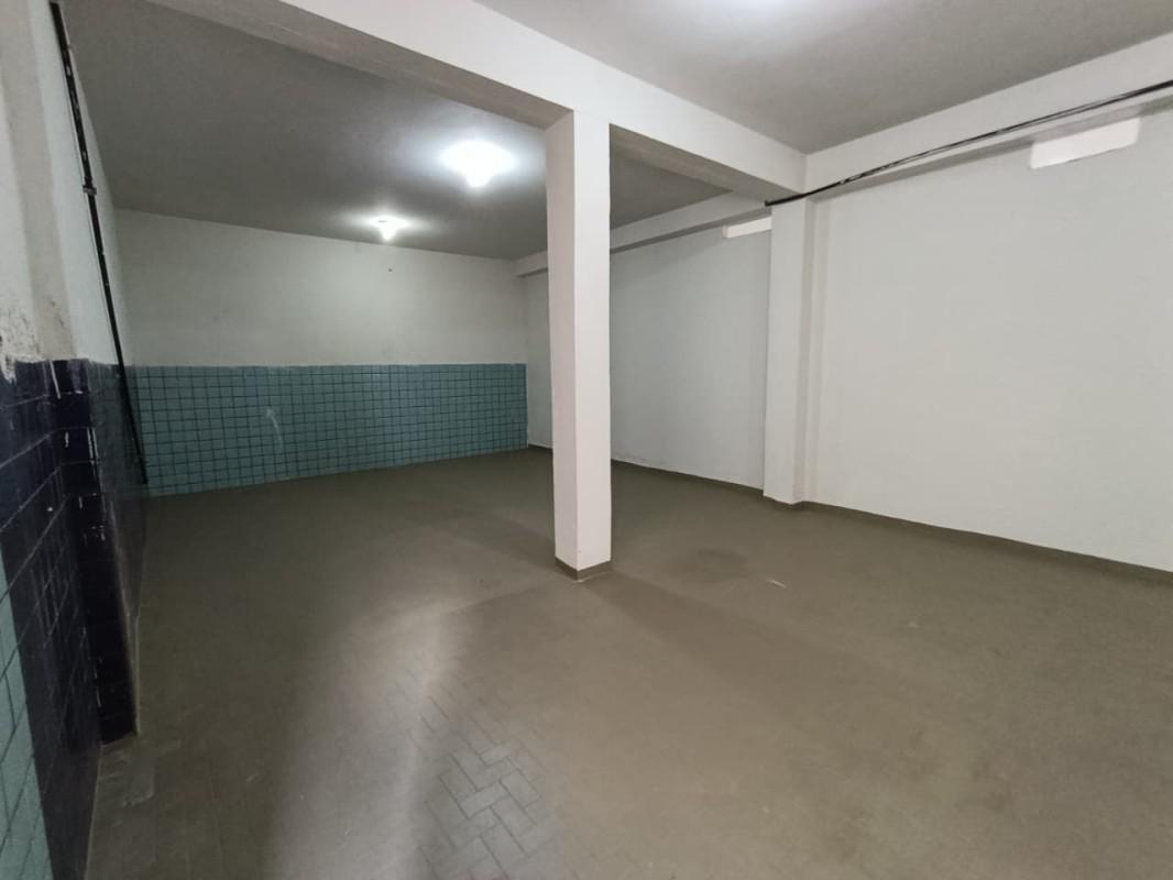 Andar, Caiçaras, 0 Quarto, 1 Vaga