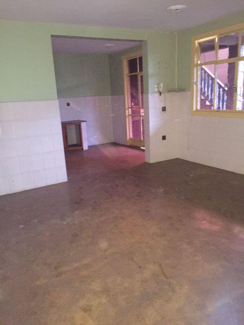 Casa, Cabral, 3 Quartos, 4 Vagas, 1 Suíte