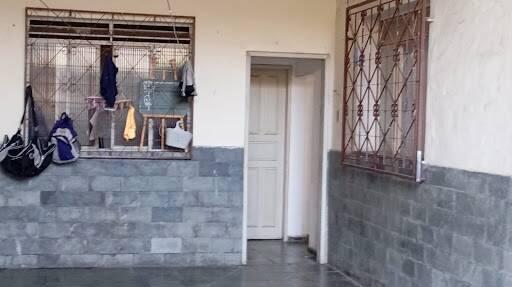 Casa, Quitandinha, 3 Quartos, 4 Vagas, 1 Suíte