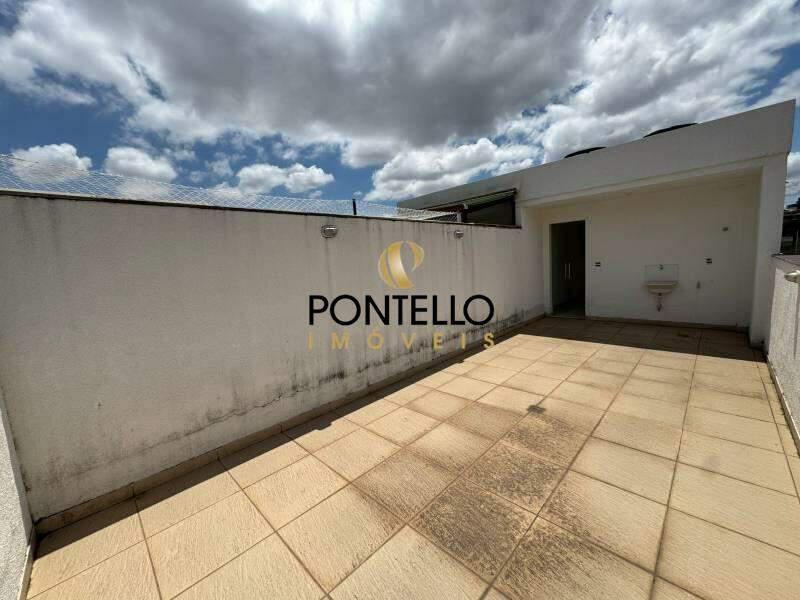 Cobertura, Concórdia, 2 Quartos, 2 Vagas, 1 Suíte