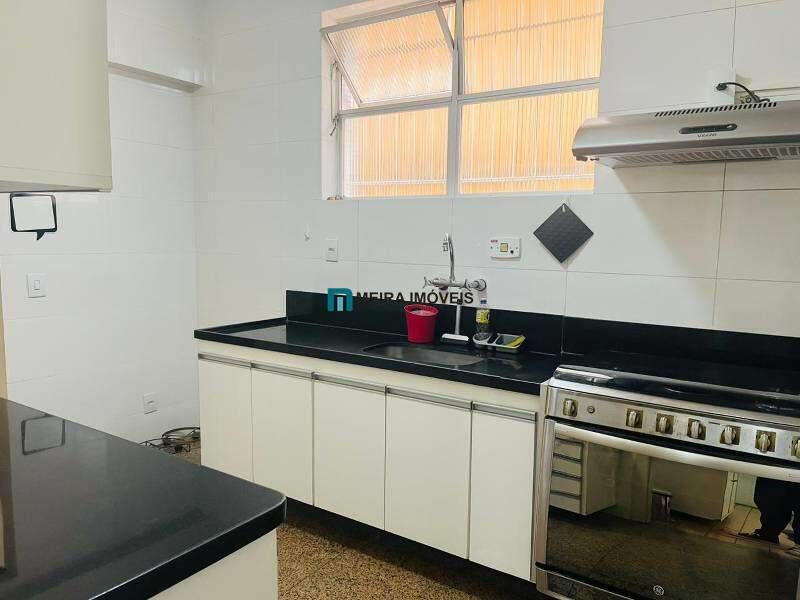 Apartamento, Funcionários, 4 Quartos, 2 Vagas, 1 Suíte