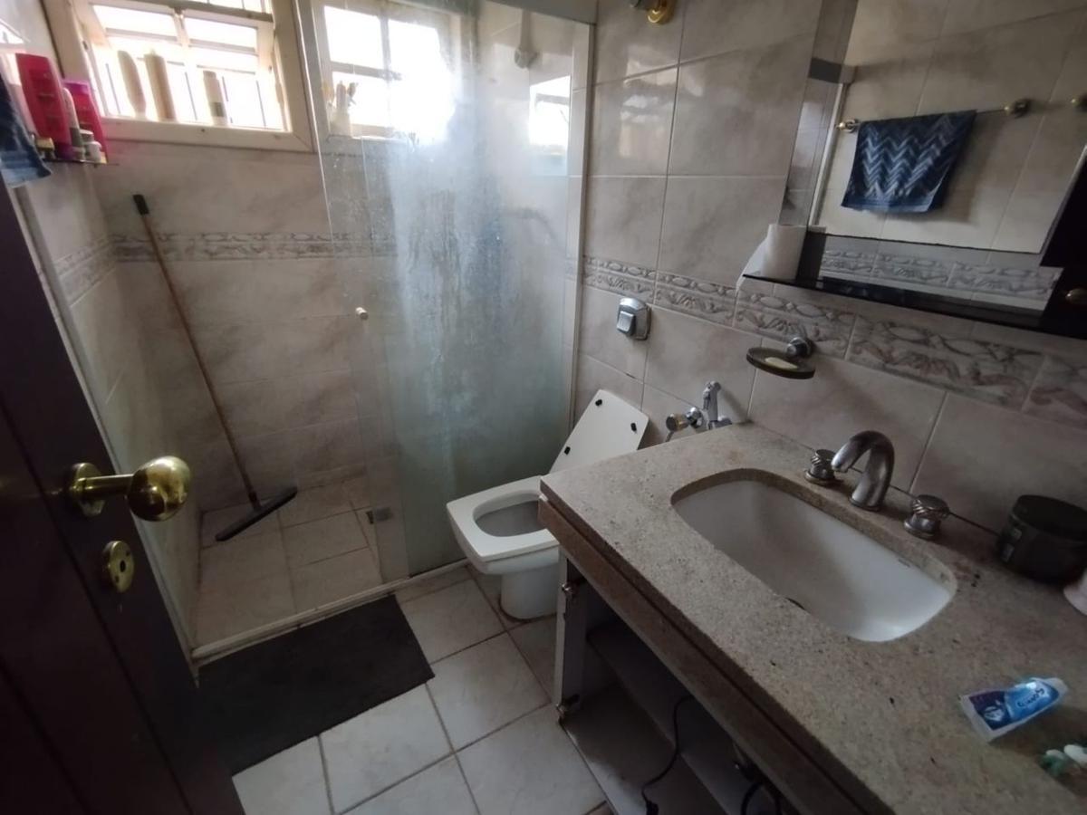 Casa, Fernão Dias, 3 Quartos, 6 Vagas, 1 Suíte