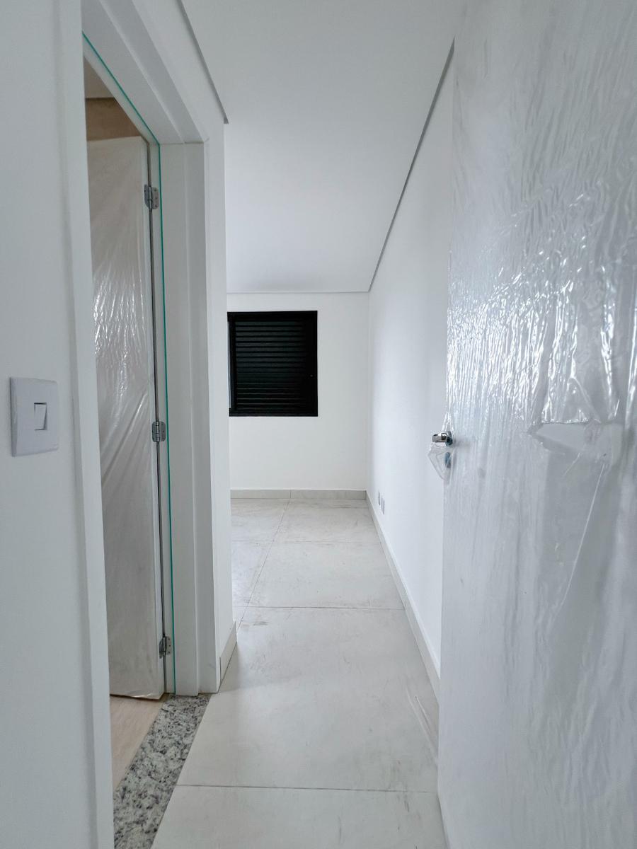 Cobertura, Santa Mônica, 2 Quartos, 1 Vaga, 1 Suíte