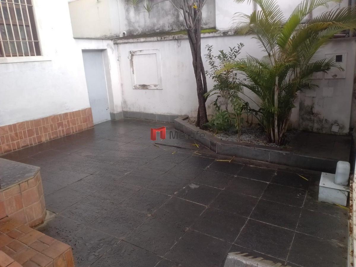 Galpão, Carlos Prates, 0 Quarto, 1 Vaga