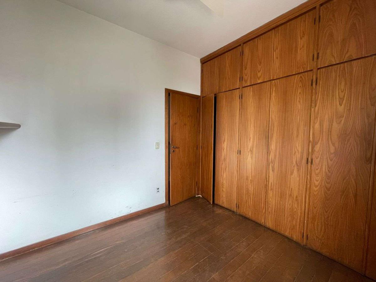 Apartamento, Funcionários, 4 Quartos, 2 Vagas, 1 Suíte