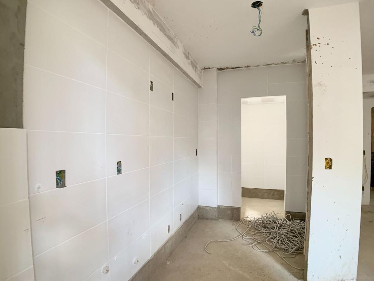 Apartamento, Sion, 2 Quartos, 3 Vagas, 1 Suíte