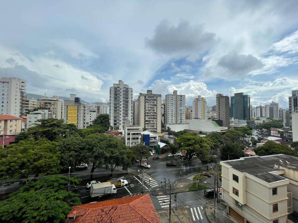 Apartamento, Savassi, 3 Quartos, 2 Vagas, 1 Suíte