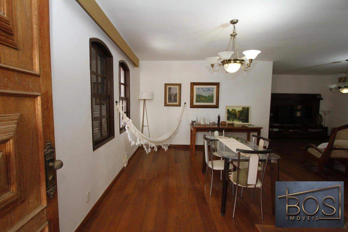 Casa, Santo Antônio, 5 Quartos, 4 Vagas, 2 Suítes