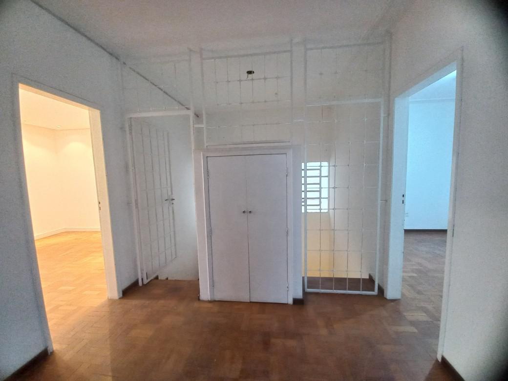 Andar, Savassi, 4 Quartos, 3 Vagas, 1 Suíte