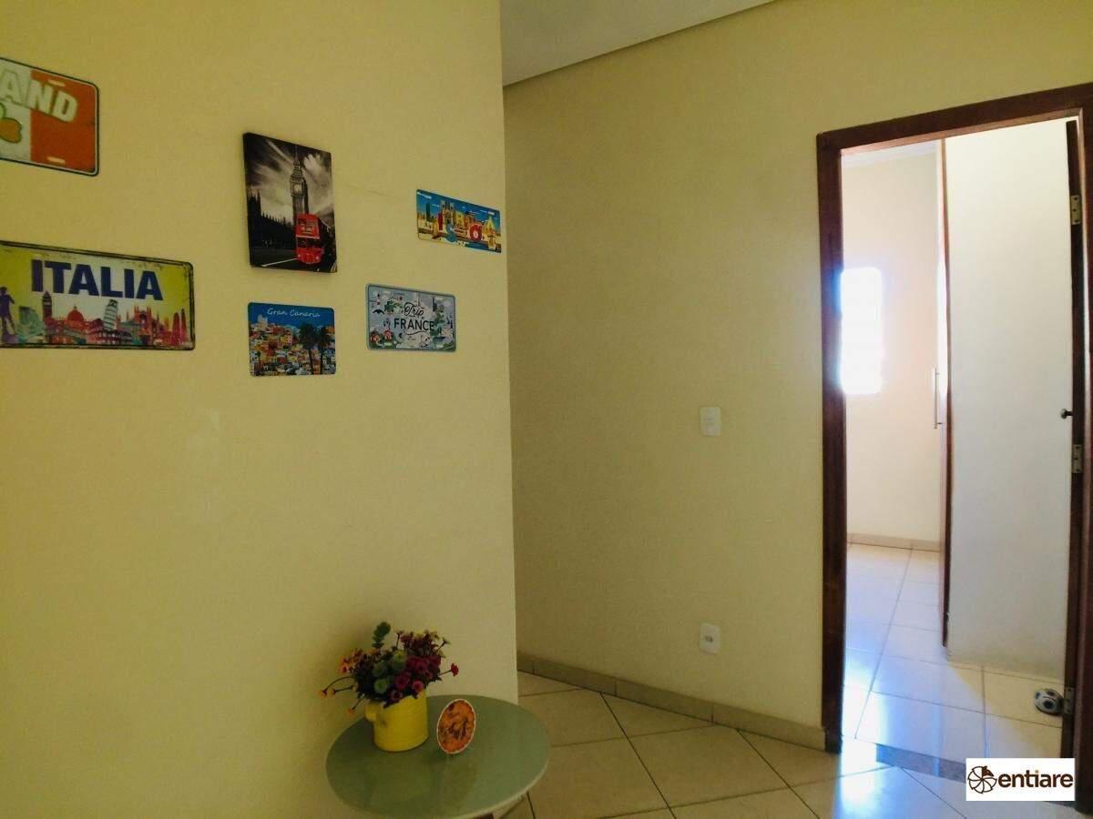 Casa, Jardim Riacho das Pedras, 4 Quartos, 2 Vagas, 1 Suíte
