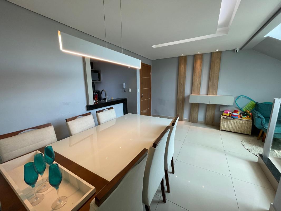 Cobertura, Cabral, 2 Quartos, 2 Vagas, 1 Suíte