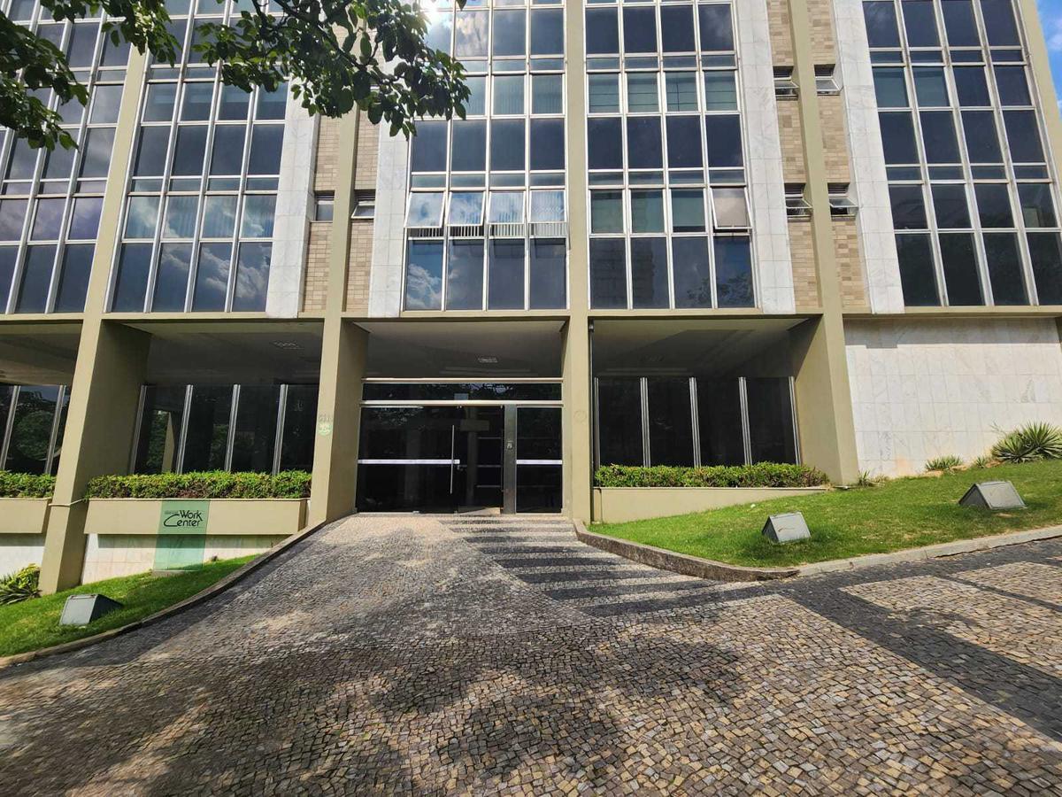 Sala, Funcionários, 0 Quarto, 11 Vagas