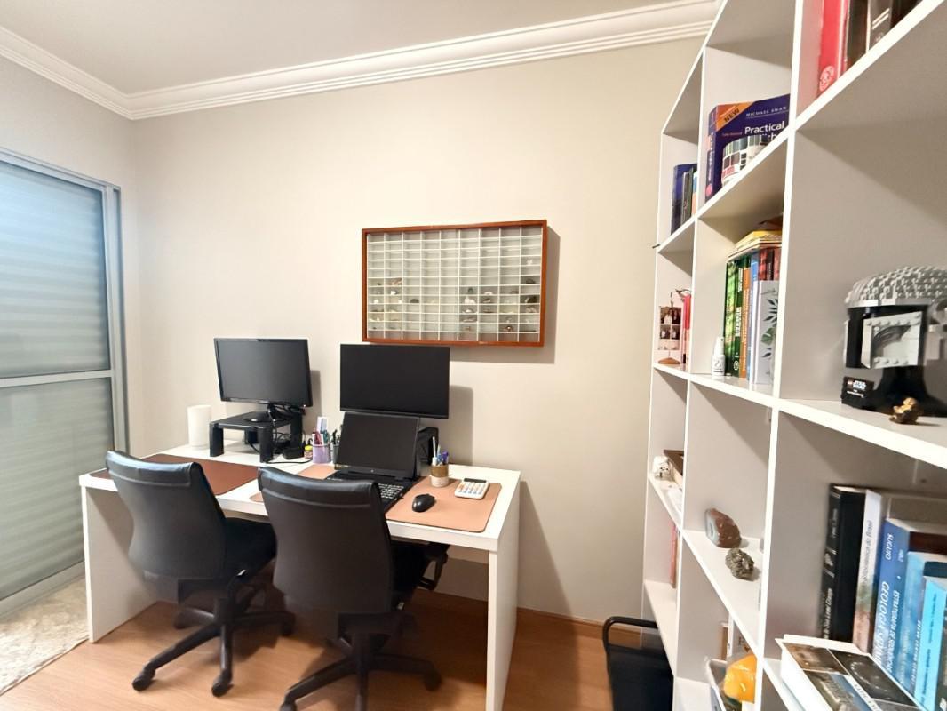 Apartamento, Sagrada Família, 3 Quartos, 2 Vagas, 1 Suíte