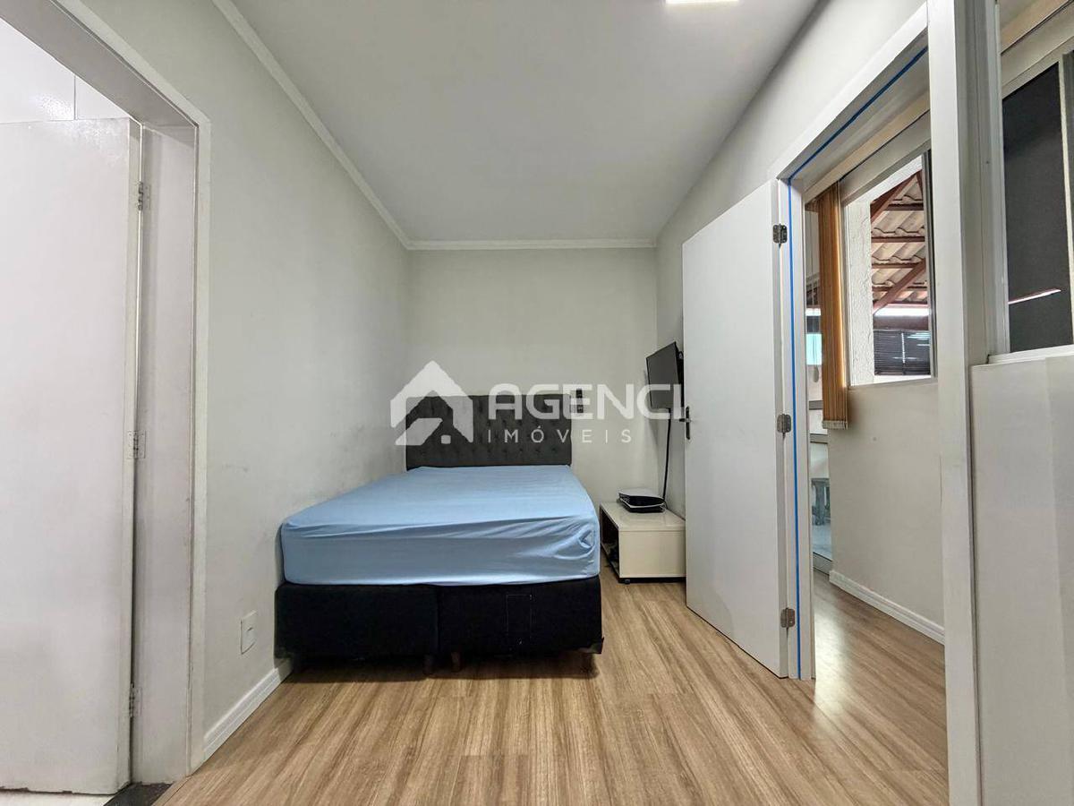 Cobertura, Camargos, 3 Quartos, 0 Vaga, 0 Suíte