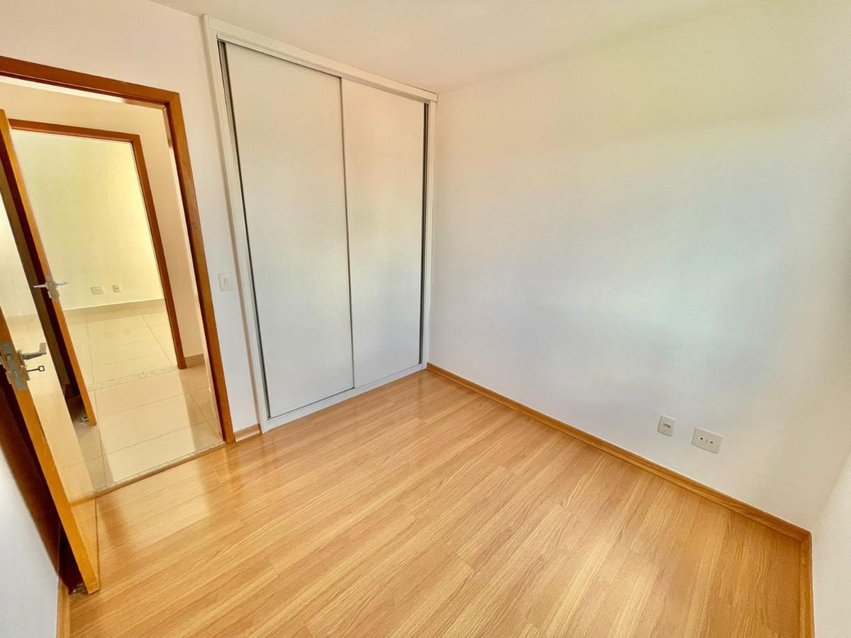 Apartamento, Itapoã, 3 Quartos, 2 Vagas, 1 Suíte