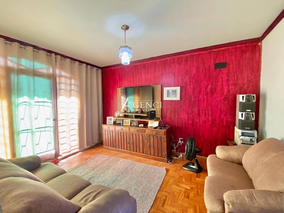 Casa, Santa Maria, 6 Quartos, 0 Vaga, 0 Suíte
