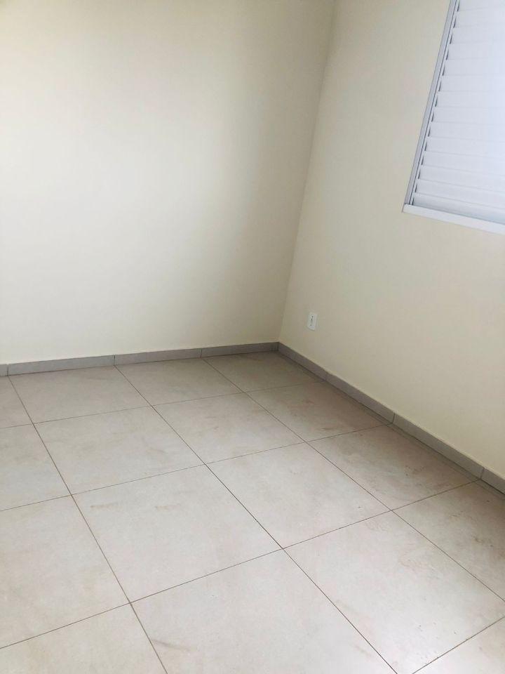 Apartamento, São Gotardo, 2 Quartos, 1 Vaga, 0 Suíte