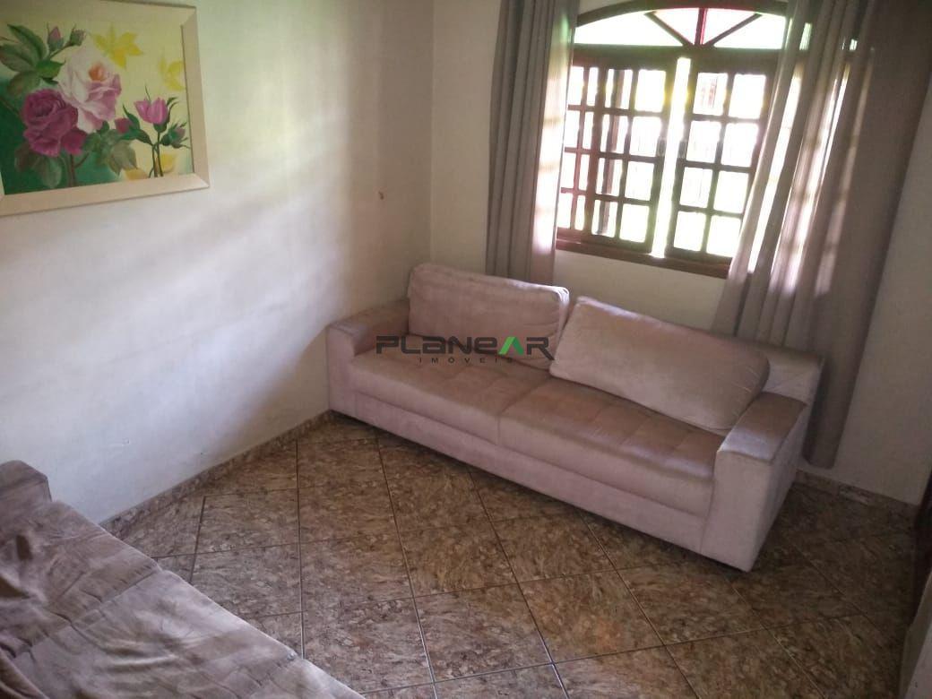 Casa, Jardim Riacho das Pedras, 3 Quartos, 2 Vagas, 1 Suíte