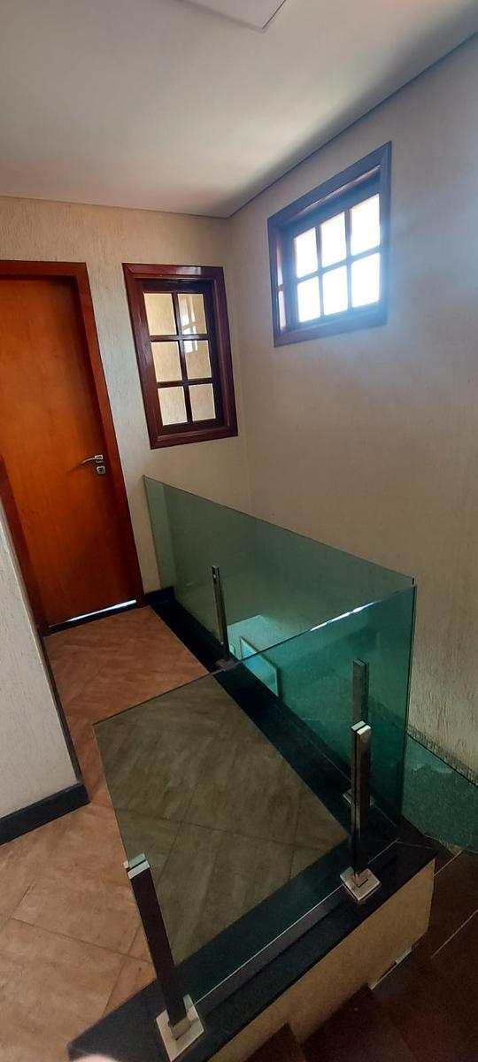 Casa, Trevo, 4 Quartos, 10 Vagas, 1 Suíte