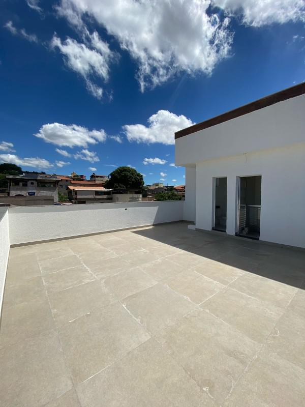 Cobertura, Coqueiros, 2 Quartos, 1 Vaga, 1 Suíte