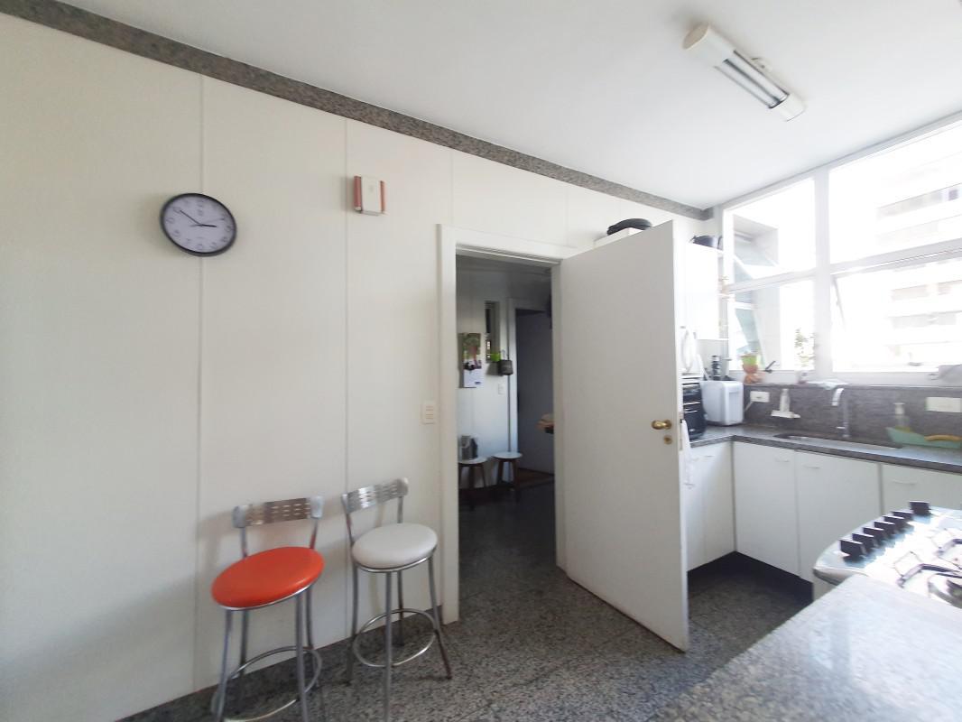 Apartamento, Gutierrez, 4 Quartos, 3 Vagas, 1 Suíte