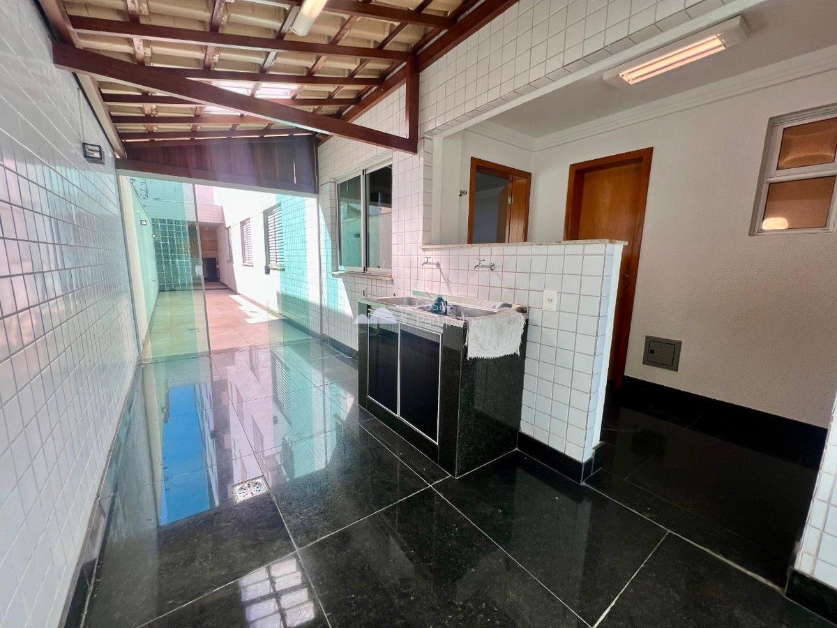 Apartamento, Liberdade, 4 Quartos, 2 Vagas, 2 Suítes
