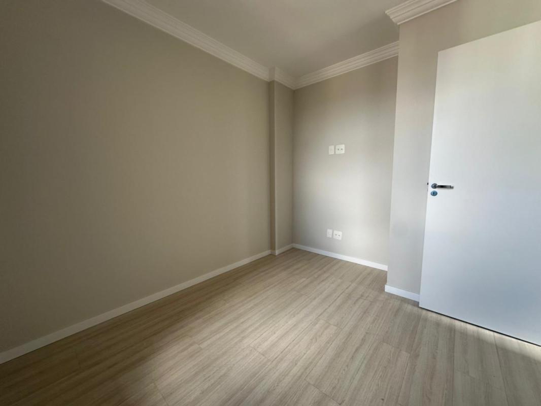 Apartamento, Sagrada Família, 3 Quartos, 2 Vagas, 1 Suíte