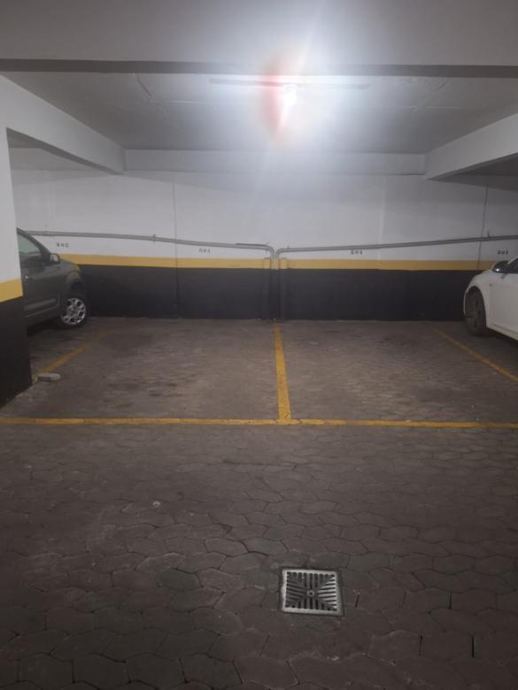 Apartamento, Funcionários, 2 Quartos, 2 Vagas