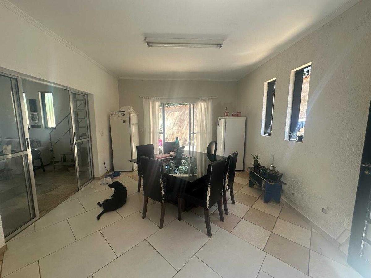 Casa, Campos Elíseos, 2 Quartos, 0 Vaga, 1 Suíte