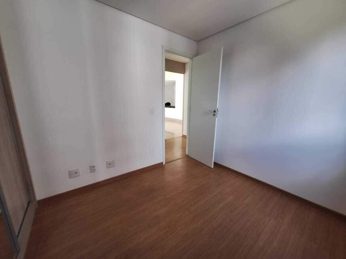 Apartamento, Grajaú, 2 Quartos, 2 Vagas, 1 Suíte