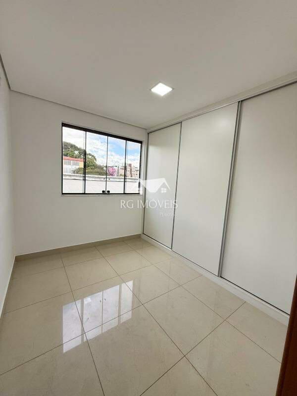 Cobertura, Barreiro, 3 Quartos, 4 Vagas, 2 Suítes