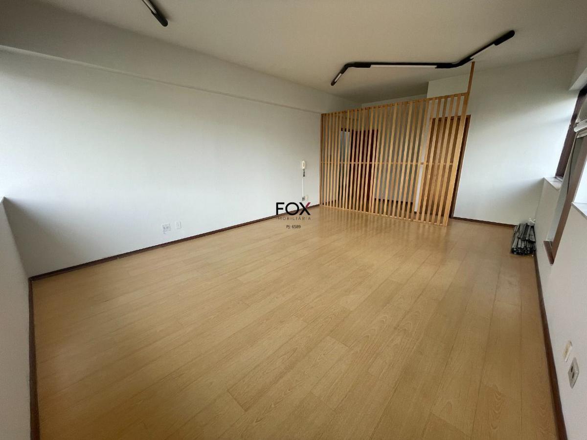 Sala, Gutierrez, 0 Quarto, 1 Vaga
