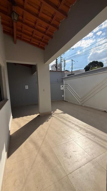 Casa, Jardim Andere, 3 Quartos, 2 Vagas, 1 Suíte