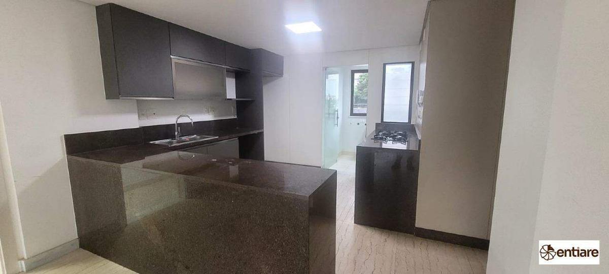 Cobertura, Buritis, 3 Quartos, 2 Vagas, 2 Suítes