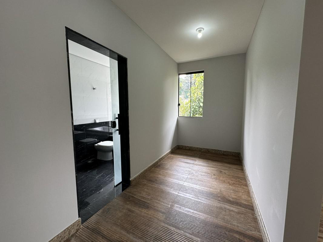 Casa, Chácara Contagem, 3 Quartos, 4 Vagas, 1 Suíte