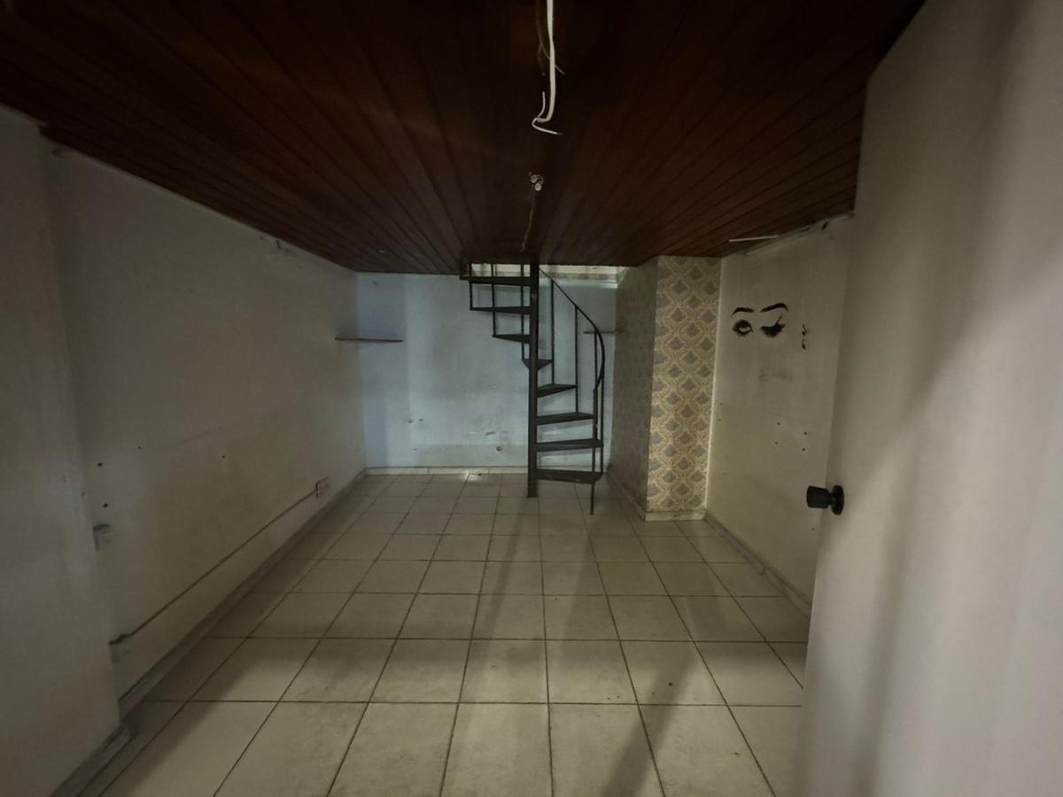 Andar, Centro, 0 Quarto, 0 Vaga