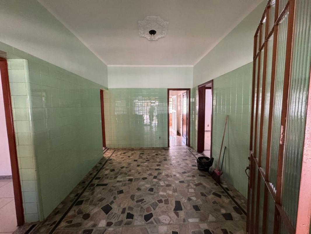 Casa, Graça, 4 Quartos, 2 Vagas, 1 Suíte