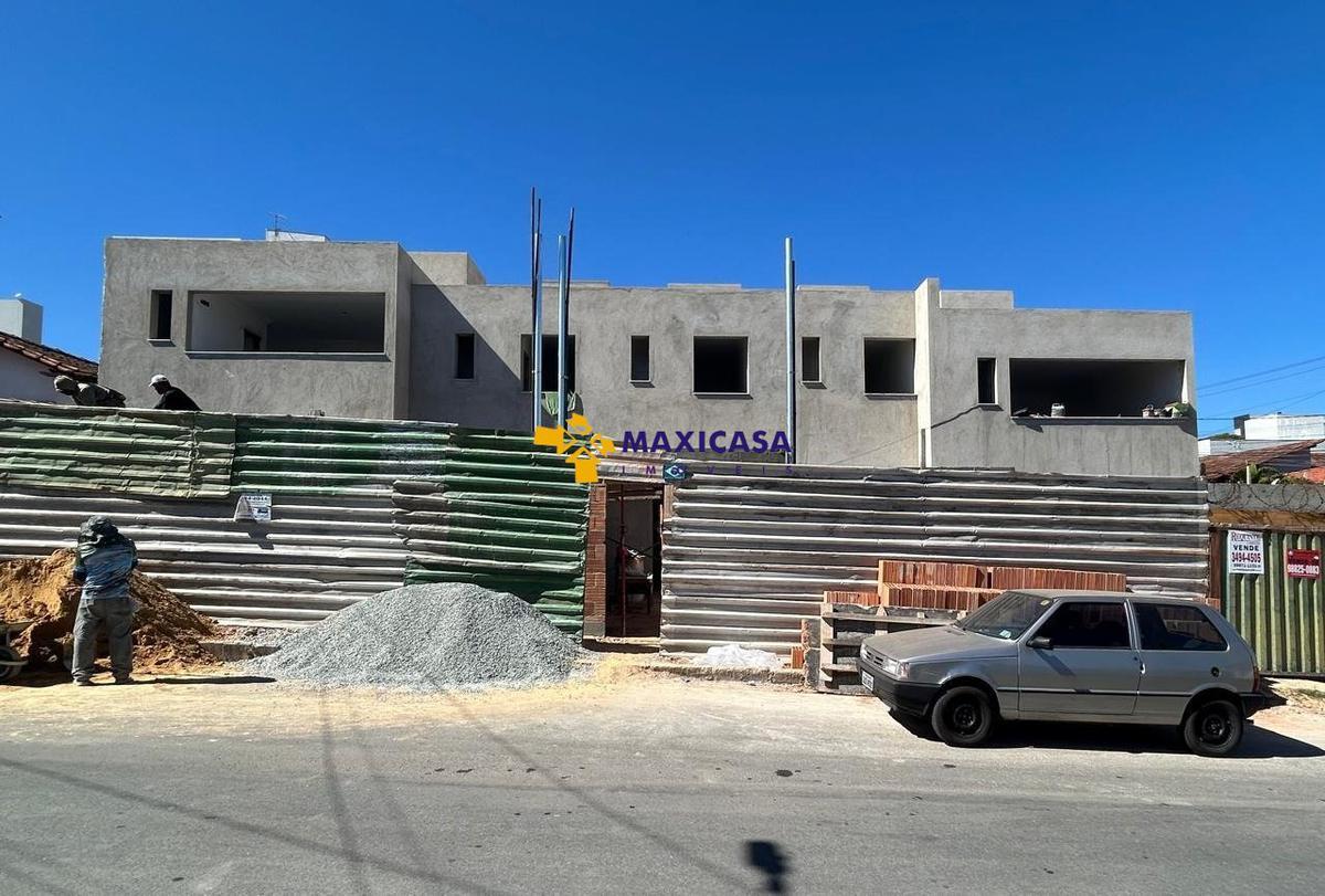 Casa, Itapoã, 2 Quartos, 1 Vaga, 1 Suíte