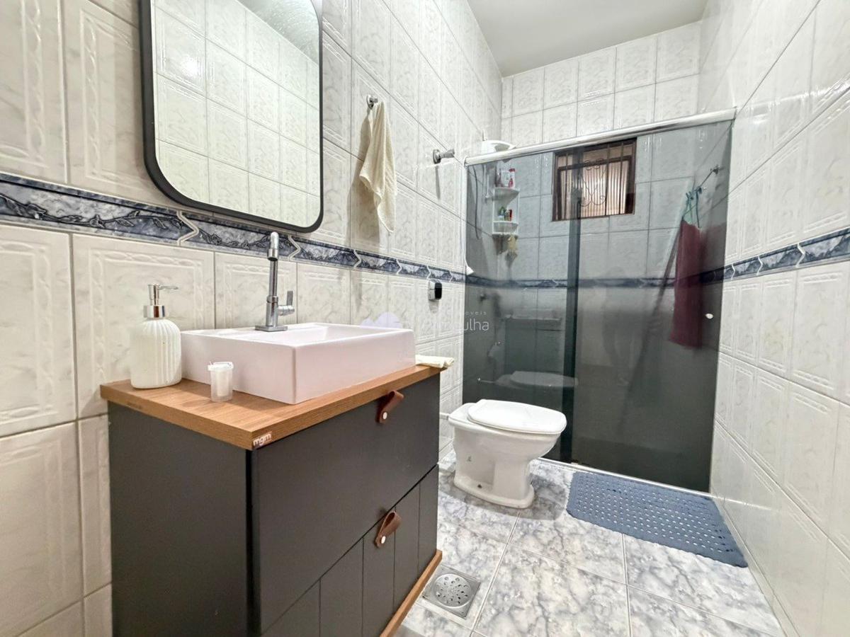 Casa, Floramar, 3 Quartos, 2 Vagas, 2 Suítes