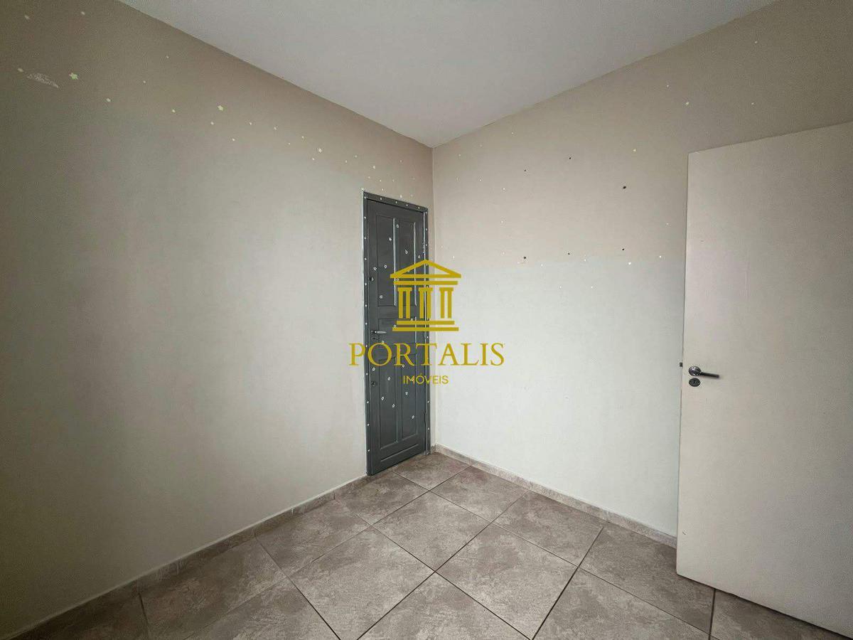 Apartamento, Sagrada Família, 2 Quartos, 1 Vaga